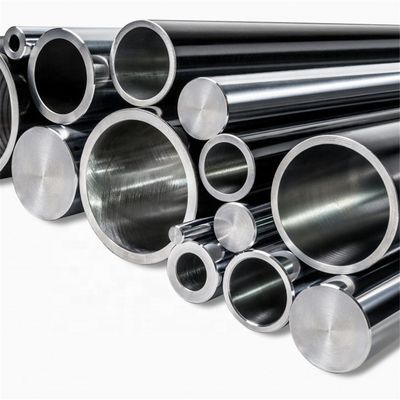 Tubos de aço inoxidável altamente refletivos, norma ASTM Série 300 - Graus 317L-316Ti, lados interno e externo polidos para um brilho intenso